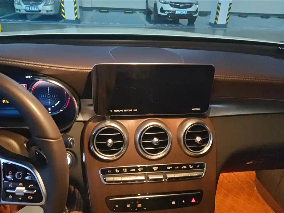 Mercedes-Benz GLC 2022 Facelift II GLC 260 L 4MATIC Luxury фото 13