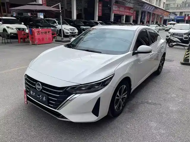 Nissan Sylphy 1.6L CVT, Комфорт