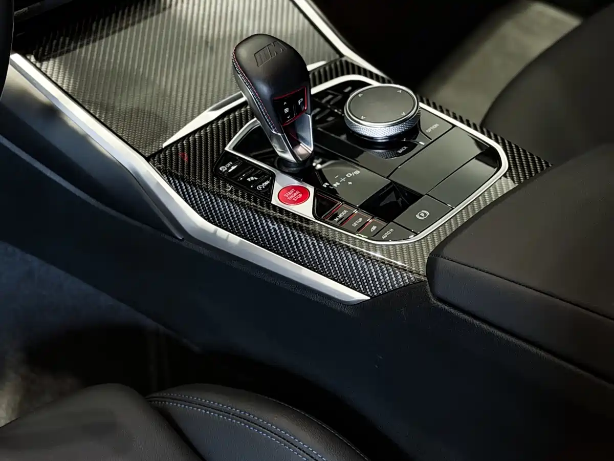 BMW M2 2024 M2 фото 11