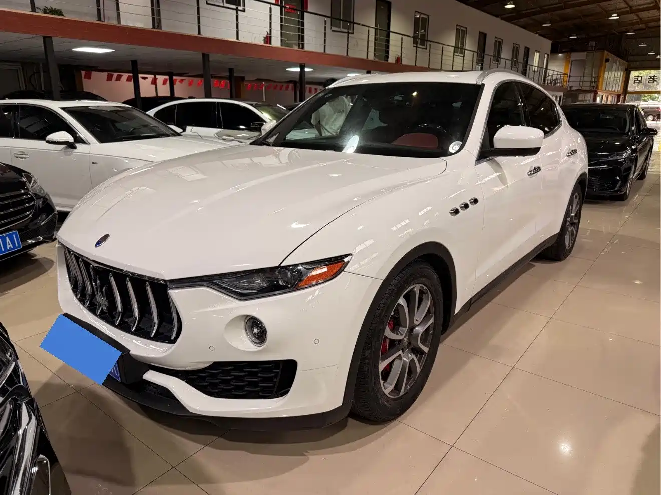 Maserati Levante 2016 — пригон из Китая