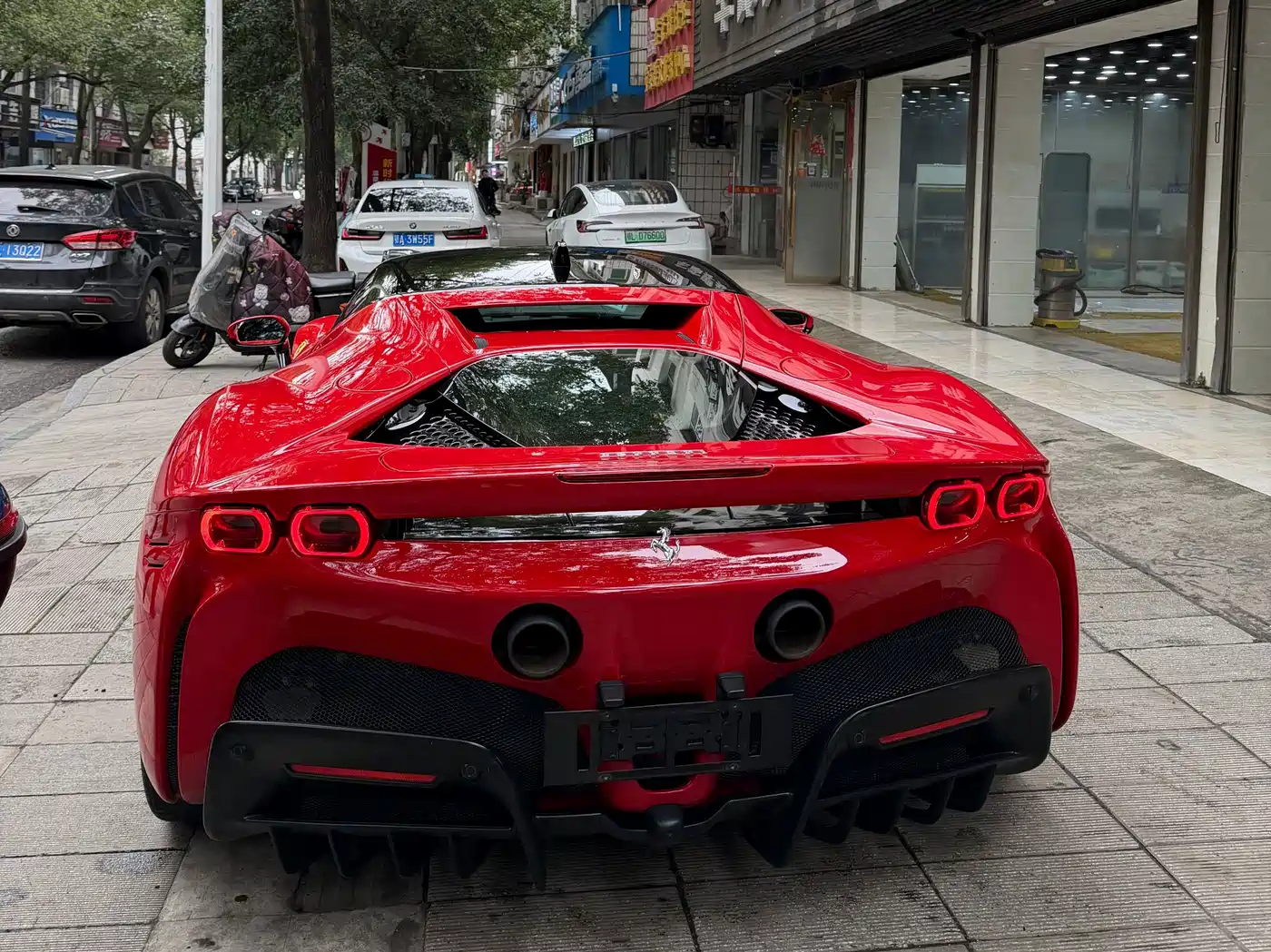 Ferrari SF90 2022 2020 3.9T V8 Stradale