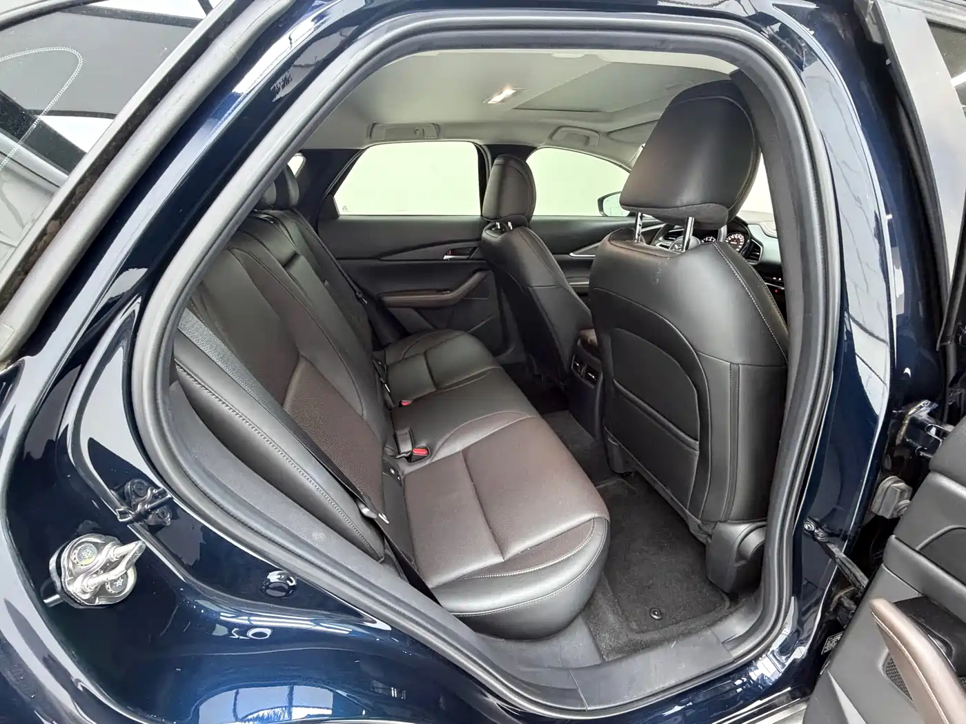 Photo 18 - Mazda CX-30