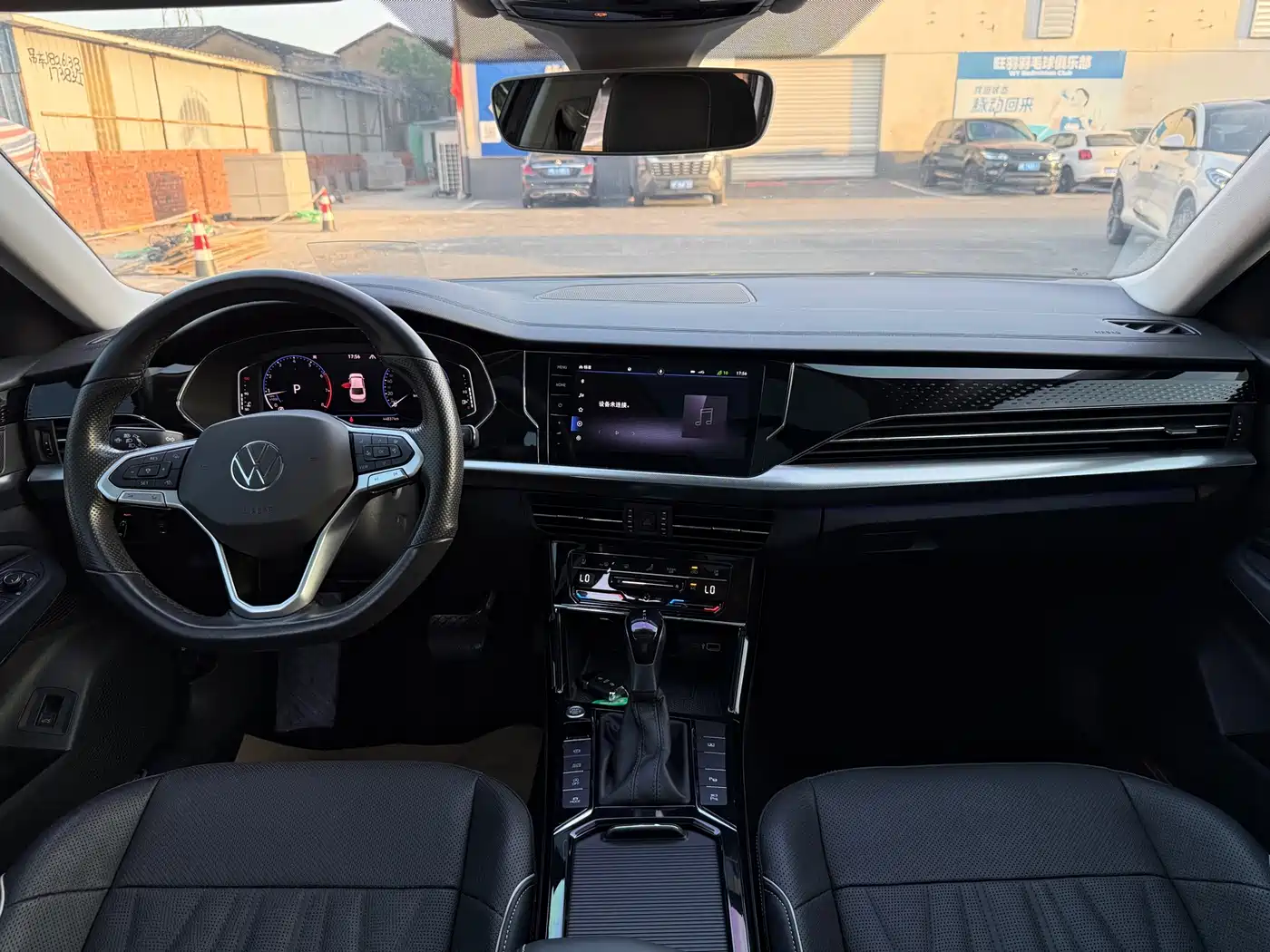 Volkswagen Passat 2022 380TSI Flagship Edition фото 10