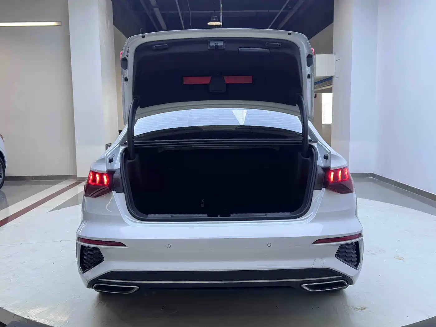 Audi A3 2023 Facelift A3L Limousine 35 TFSI Fashion Sport фото 23