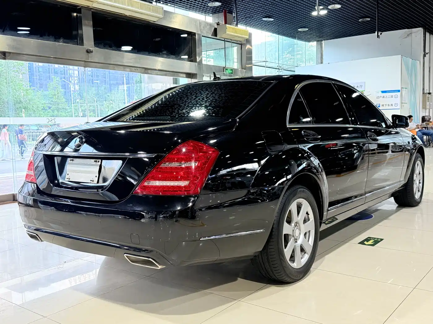 Mercedes-Benz S-Class 2012 S 300 L Business Grand Edition фото 16