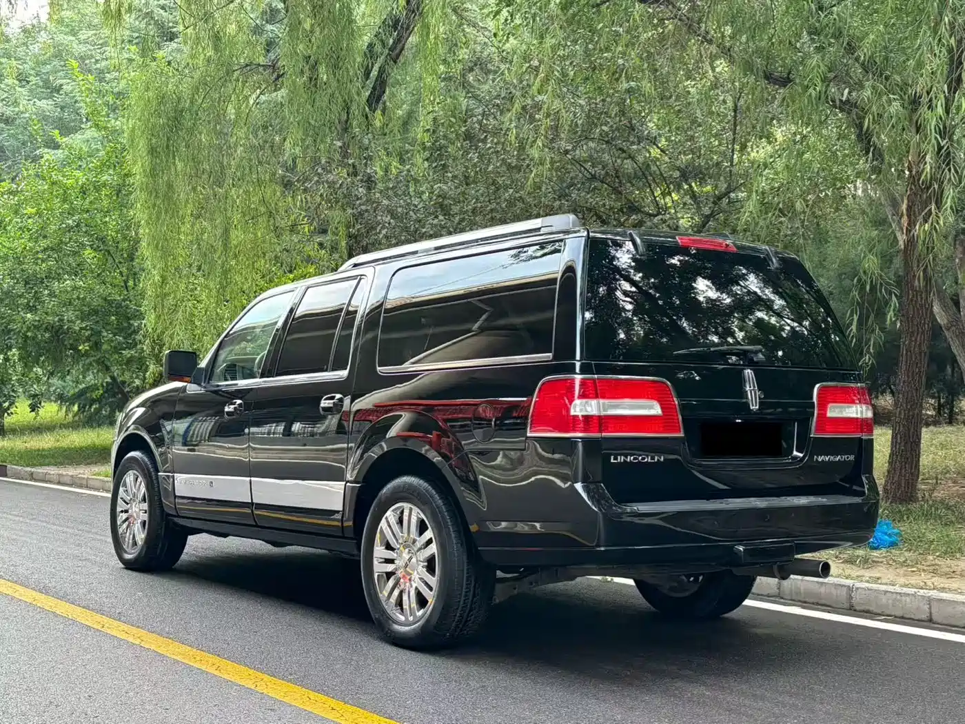 Lincoln Navigator 2009 2010 5.4L AWD