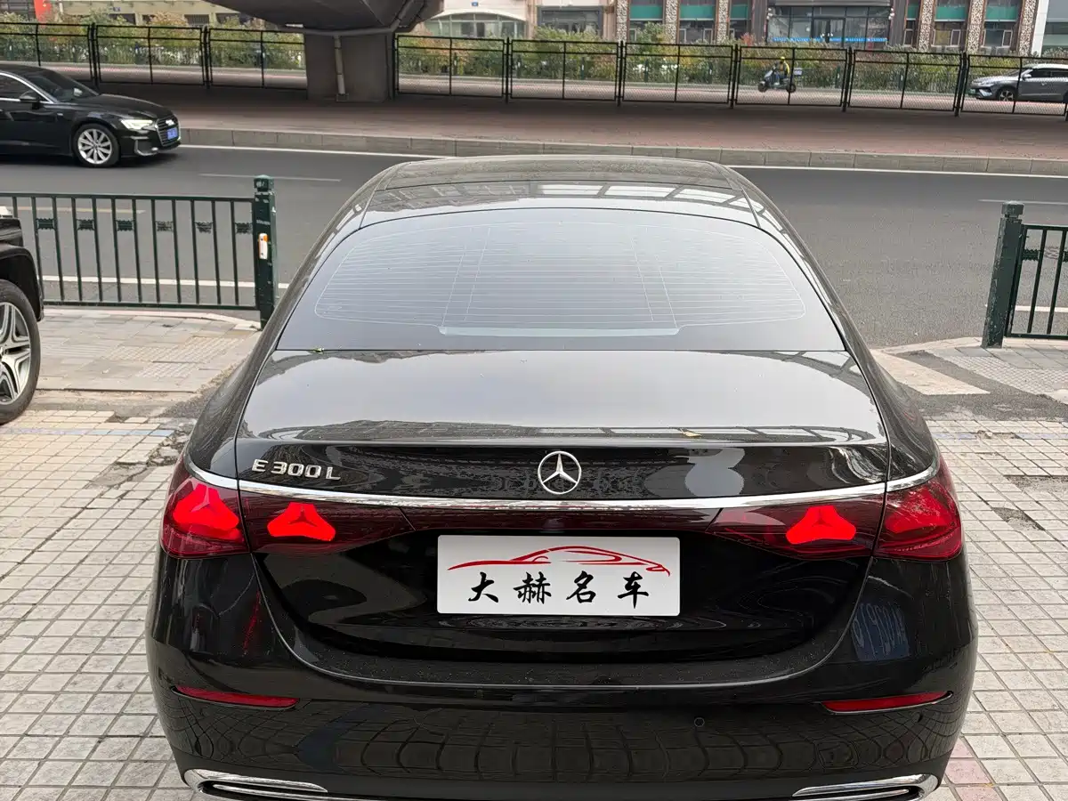 Mercedes-Benz E-Class 2026 2026 E 300 L Luxury
