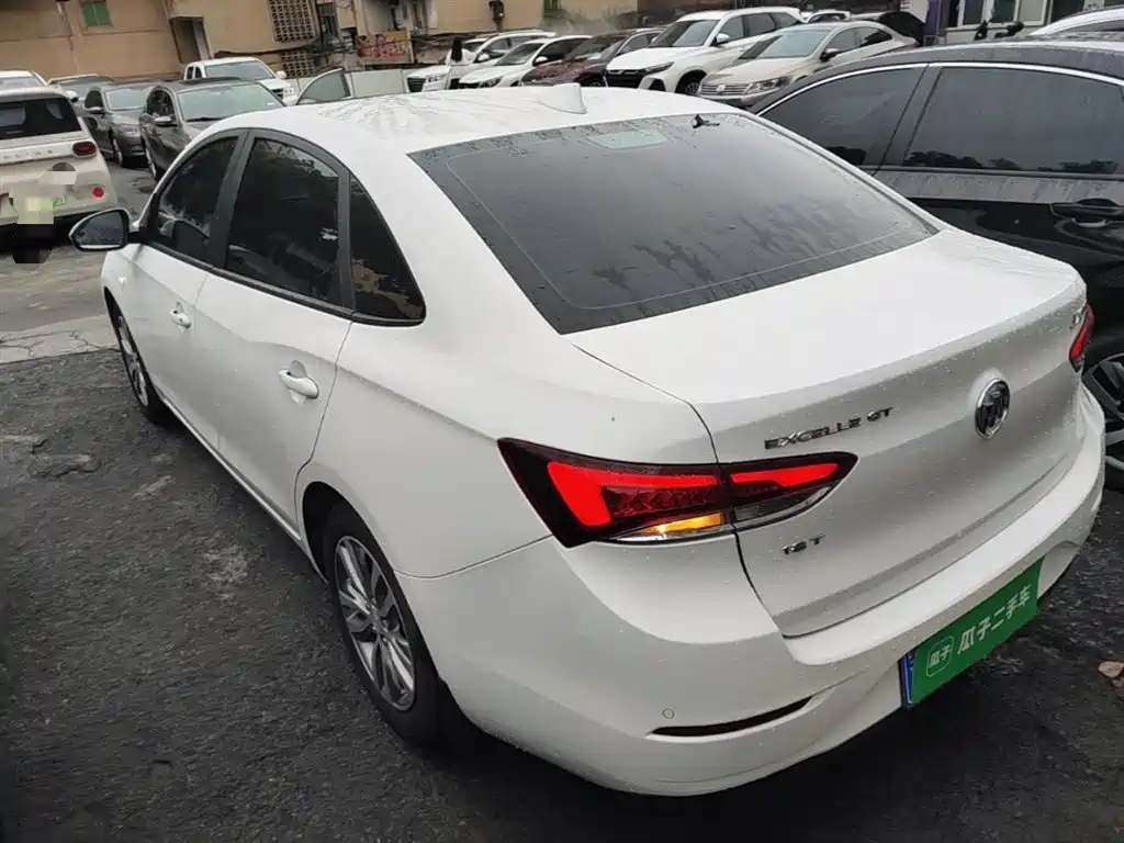 Buick Excelle 2019 18T Auto Connected Elite China VI фото 5