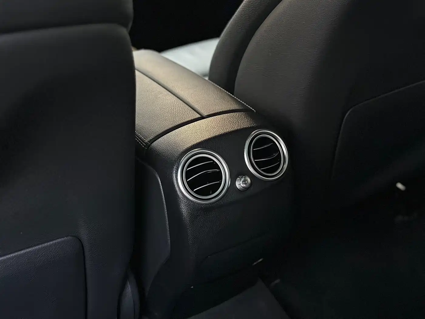 Mercedes-Benz GLC 2016 GLC 260 4MATIC Dynamic фото 20