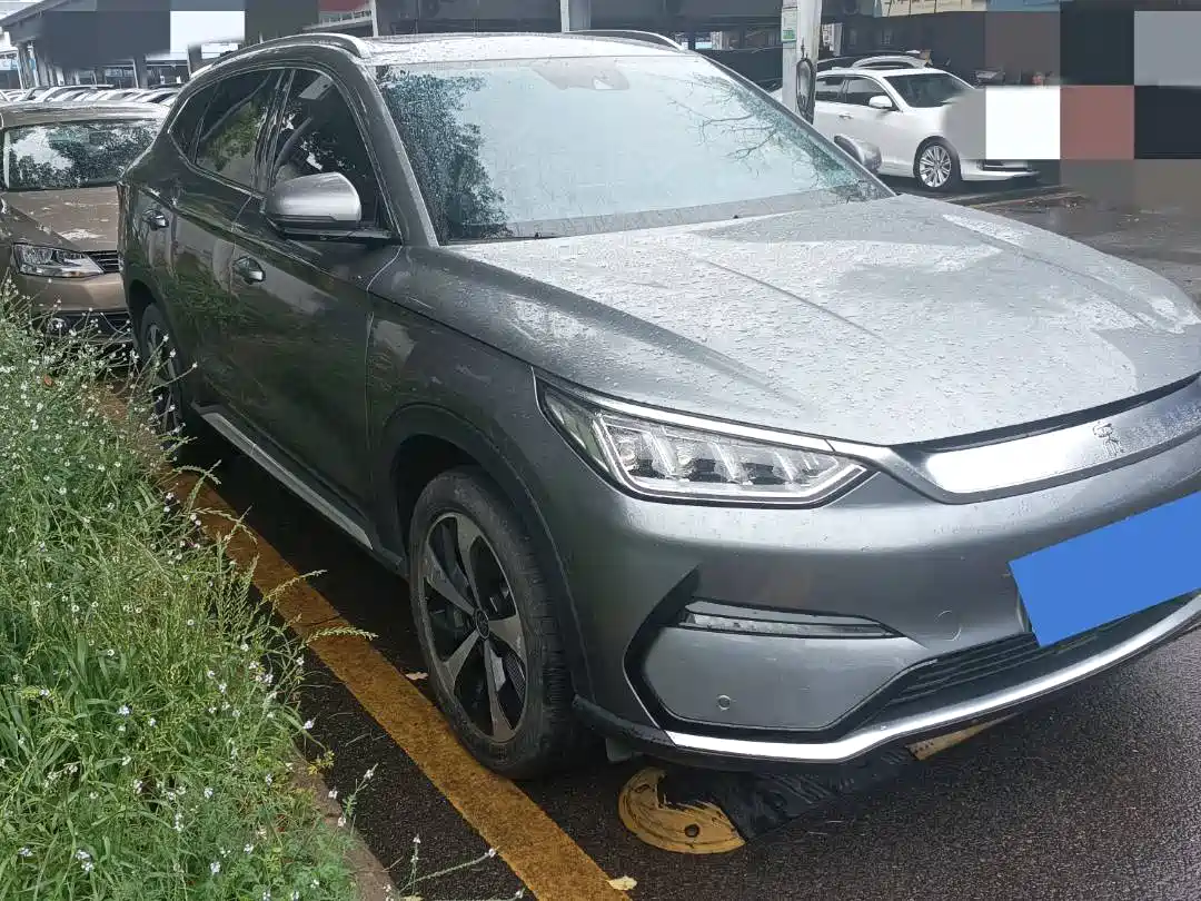 BYD Song PLUS PHEV 2021 EV Premium Model фото 3