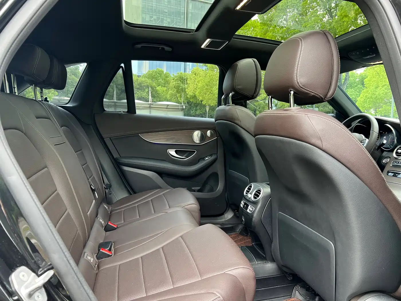 Mercedes-Benz GLC 2021 GLC 260 L 4MATIC Luxury фото 17