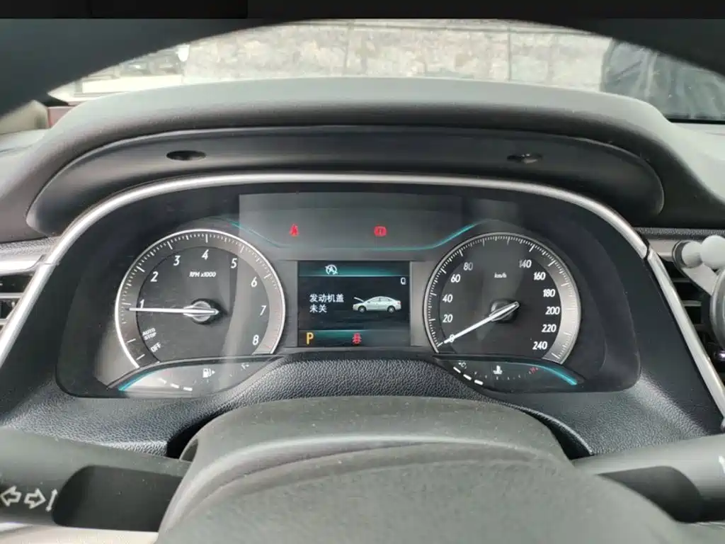 Фото 14 - Buick Excelle