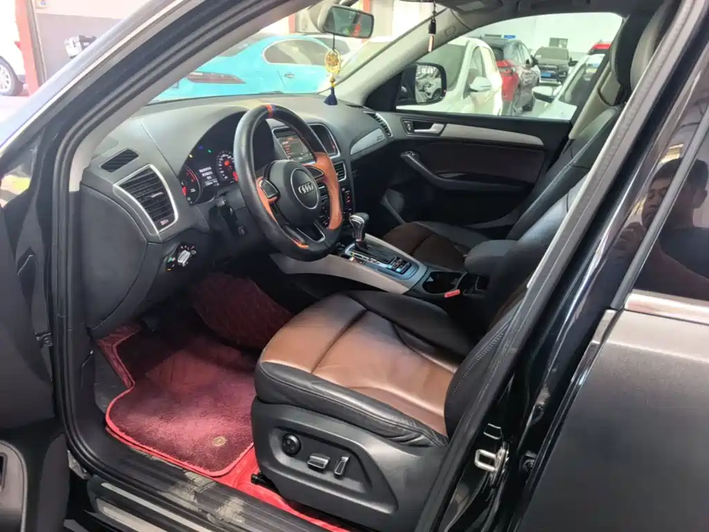 Audi Q5 2018 2017 Plus 40 TFSI Progressive