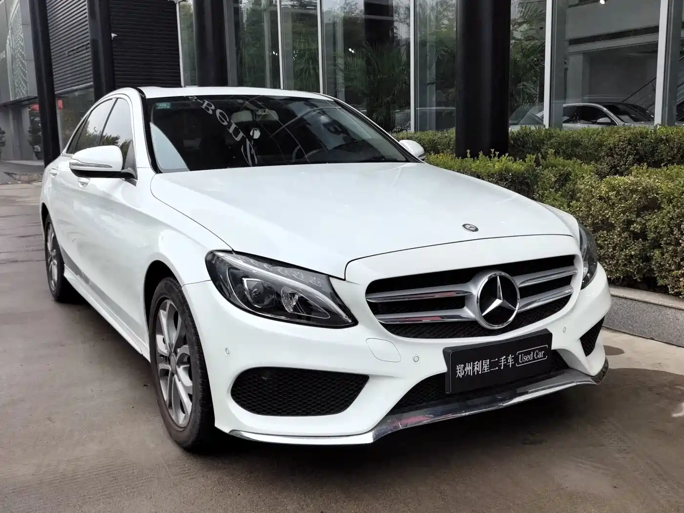Mercedes-Benz C-Class 2015 2015 Facelift C 180 L Sport