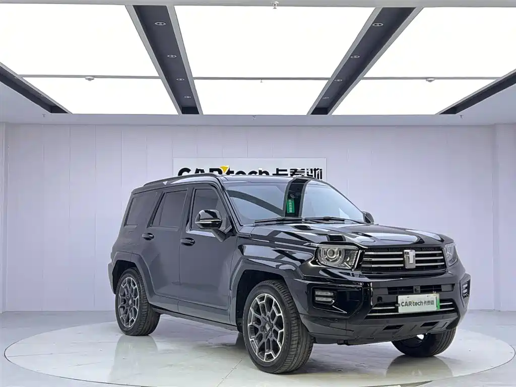 TANK TANK 700 NEW ENERGY