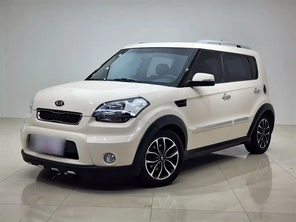 Kia Soul 2013 1.6L AT Premium фото 2