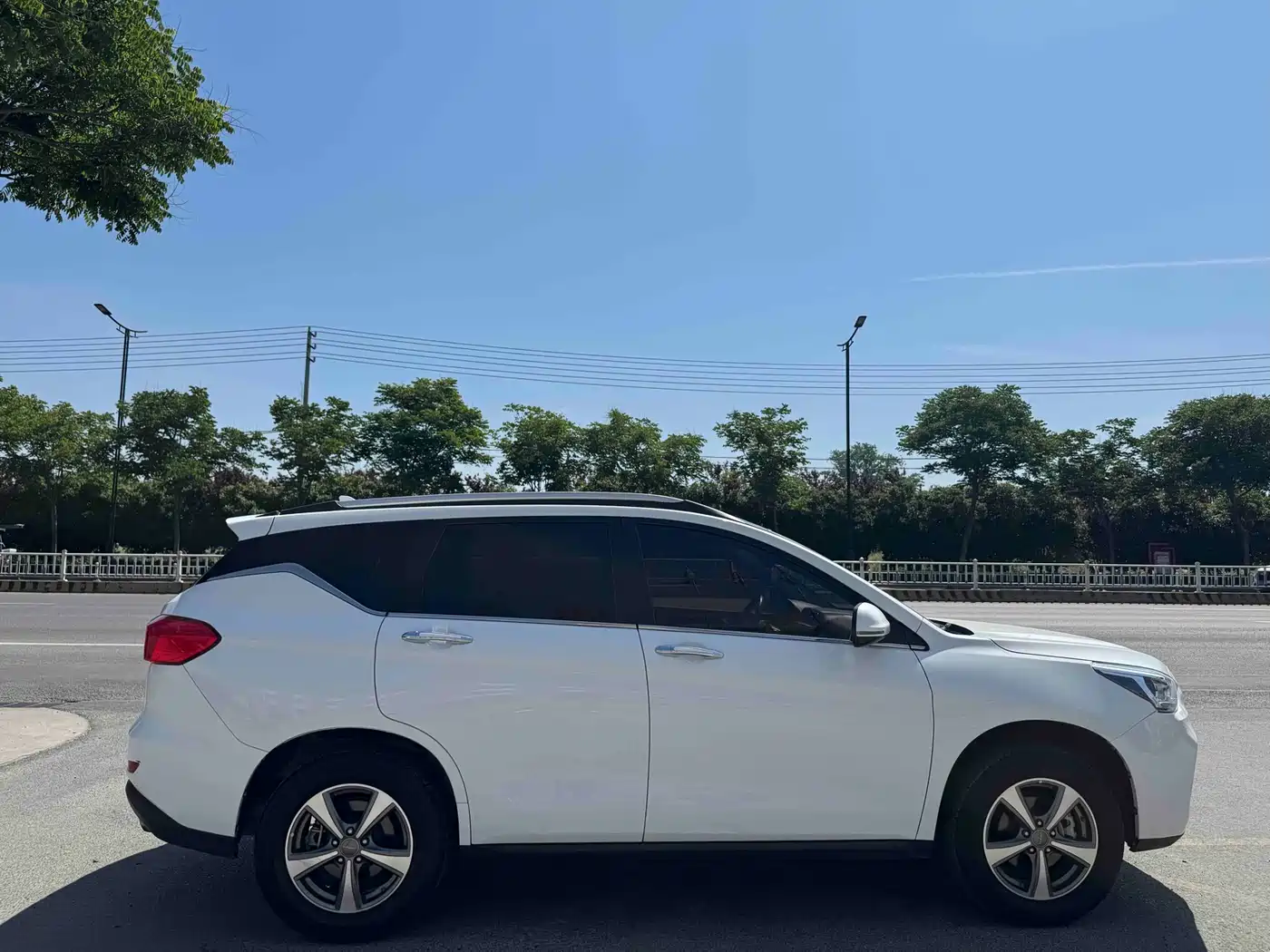 Haval M6 2018 Facelift 1.5T DCT 2WD Elite Edition фото 6