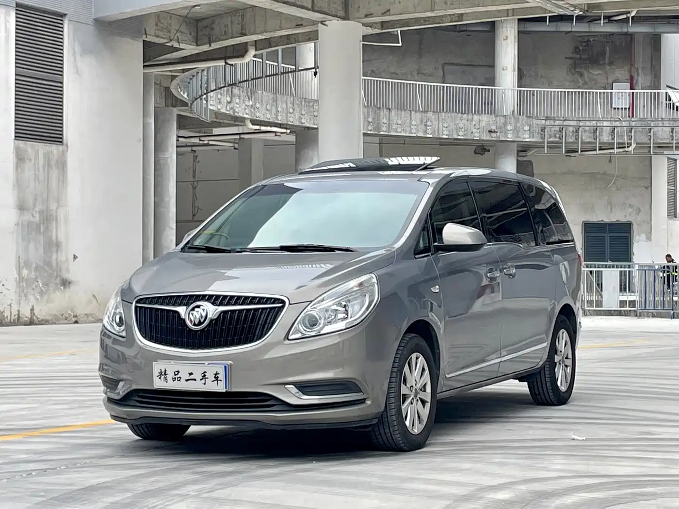 Buick GL8 2018 28T Luxury Model China VI