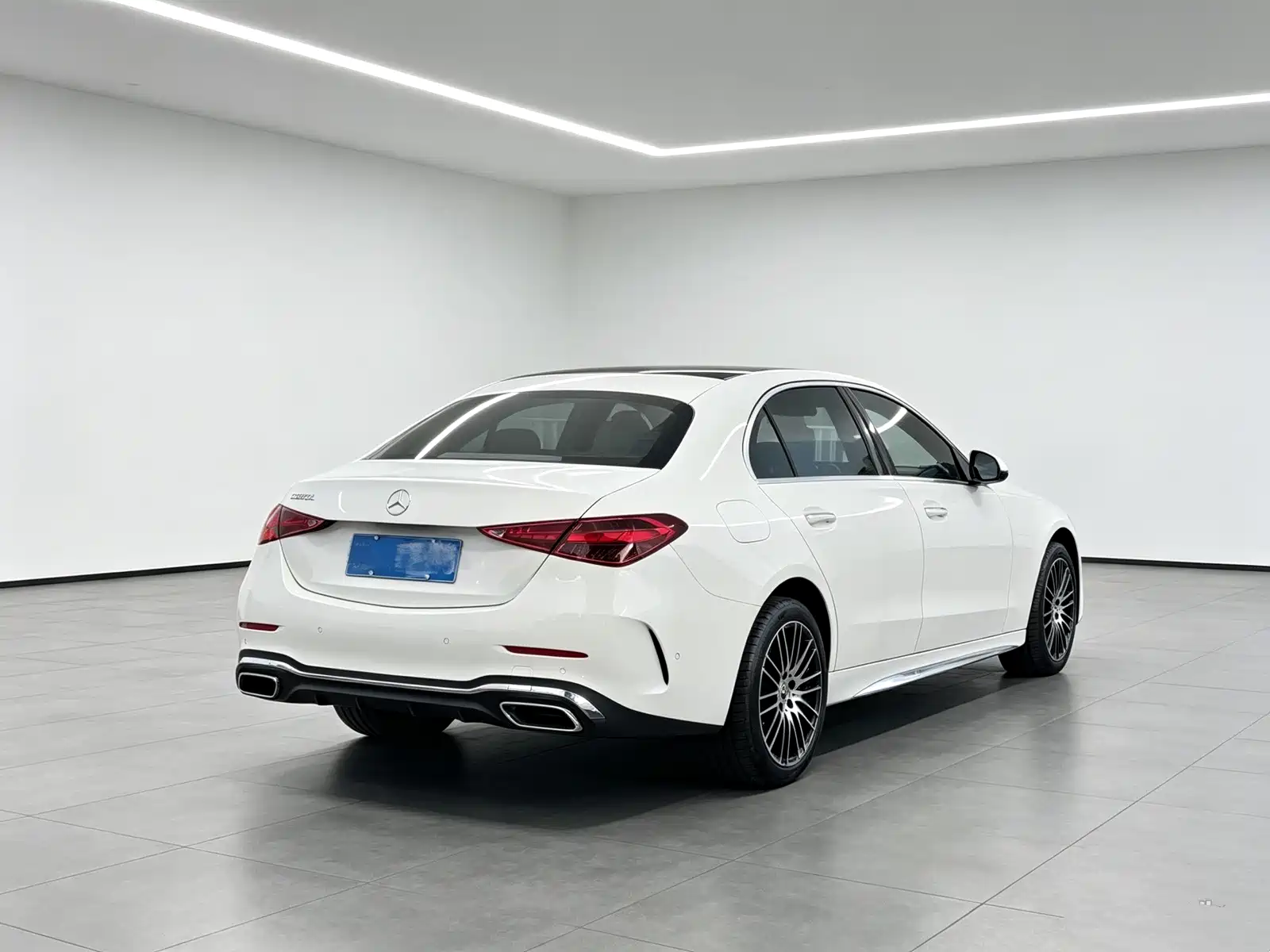 Фото 23 - Mercedes-Benz C-Class