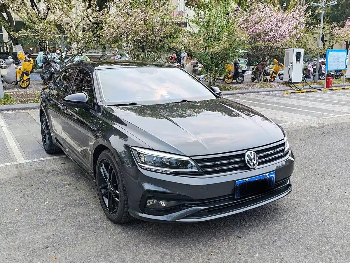 Volkswagen Lamando 2021 280TSI DSG Comfort Edition фото 7