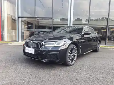 BMW 5