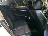 Фото 8 - Geely Vision