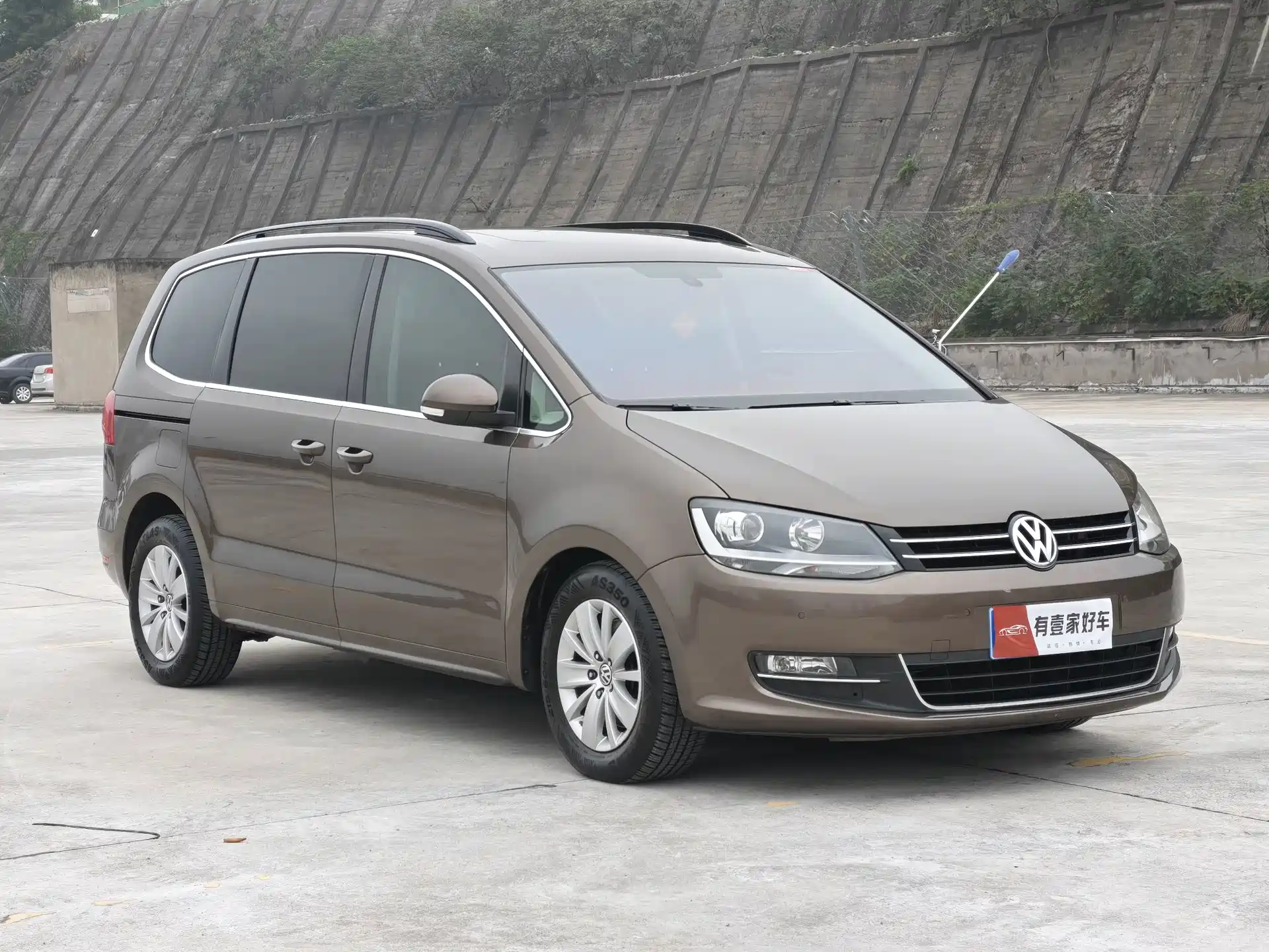 Фото 3 - Volkswagen Sharan