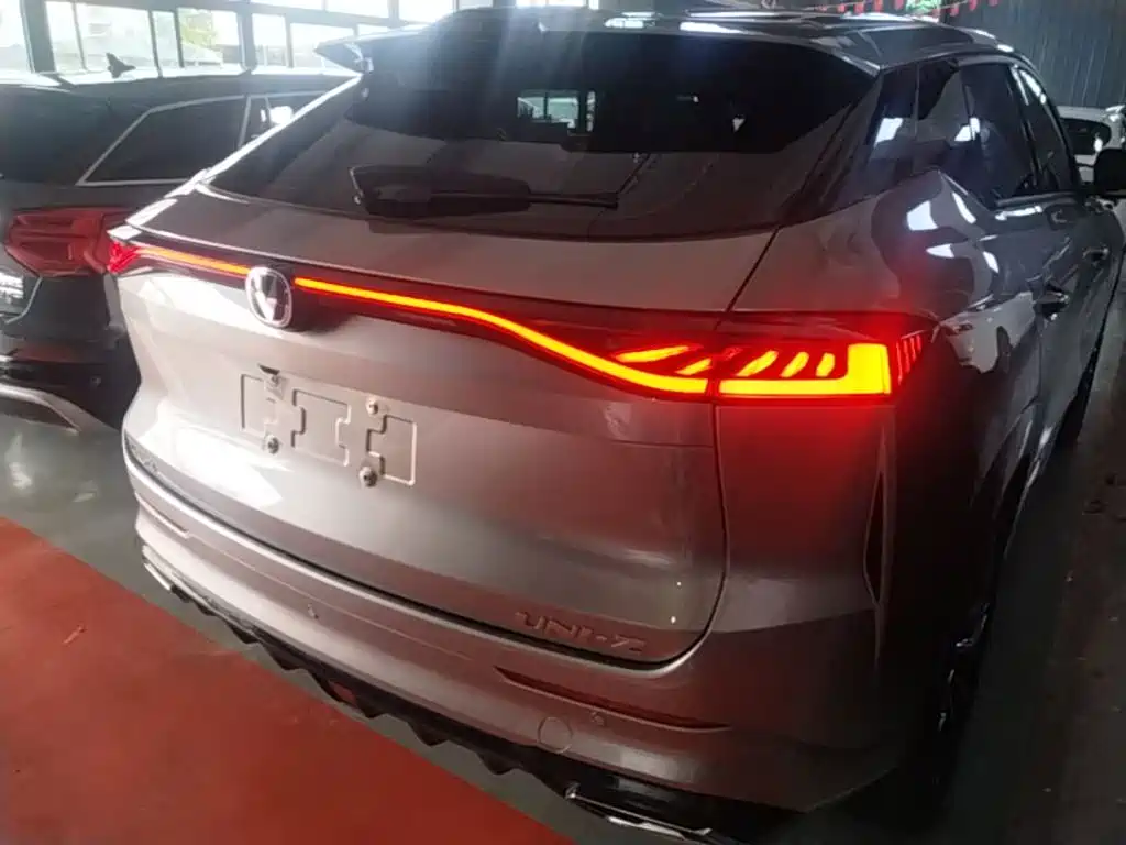 Changan UNI-Z 2025 2025 1.5T Luxury Edition