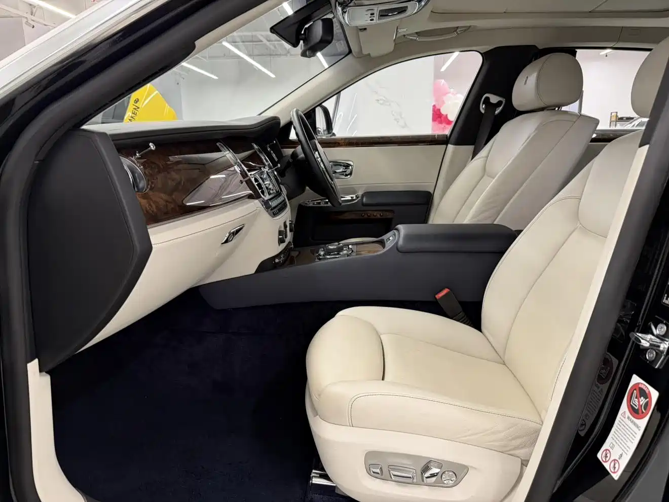 Фото 13 - Rolls-Royce Ghost