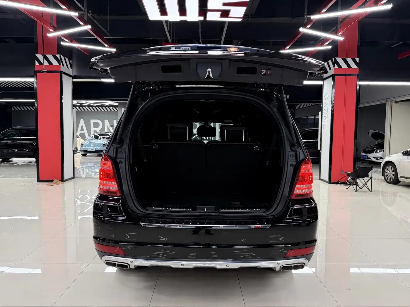 Mercedes-Benz GL-Class 2011 GL 450 Prestige Grand Edition фото 28