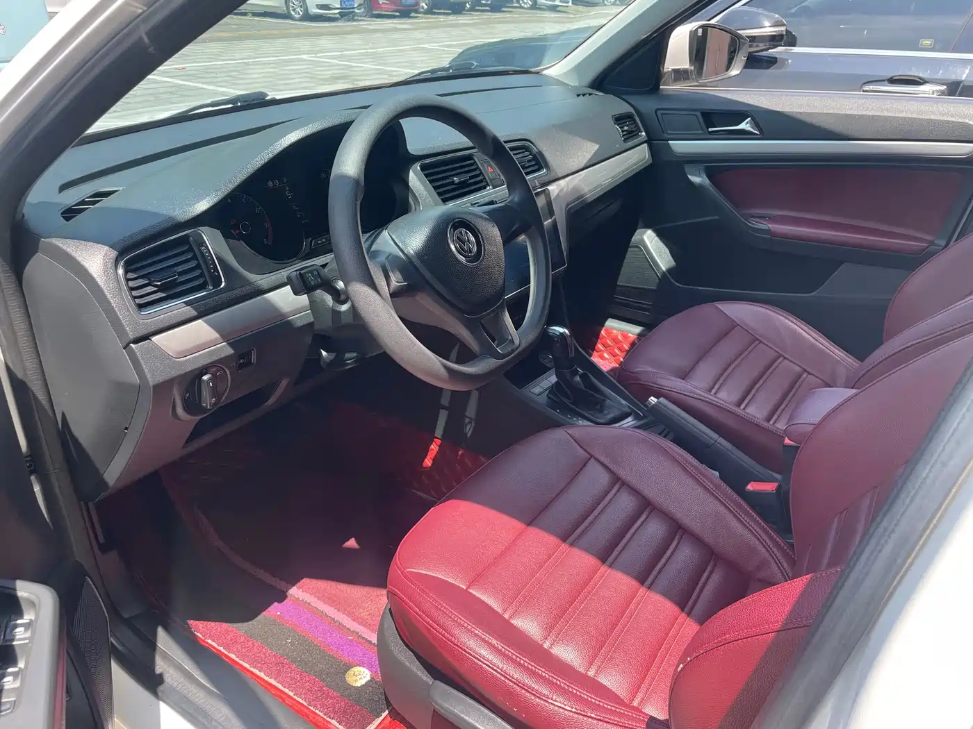 Volkswagen Lavida 2017 1.6L Automatic Trend Edition фото 5