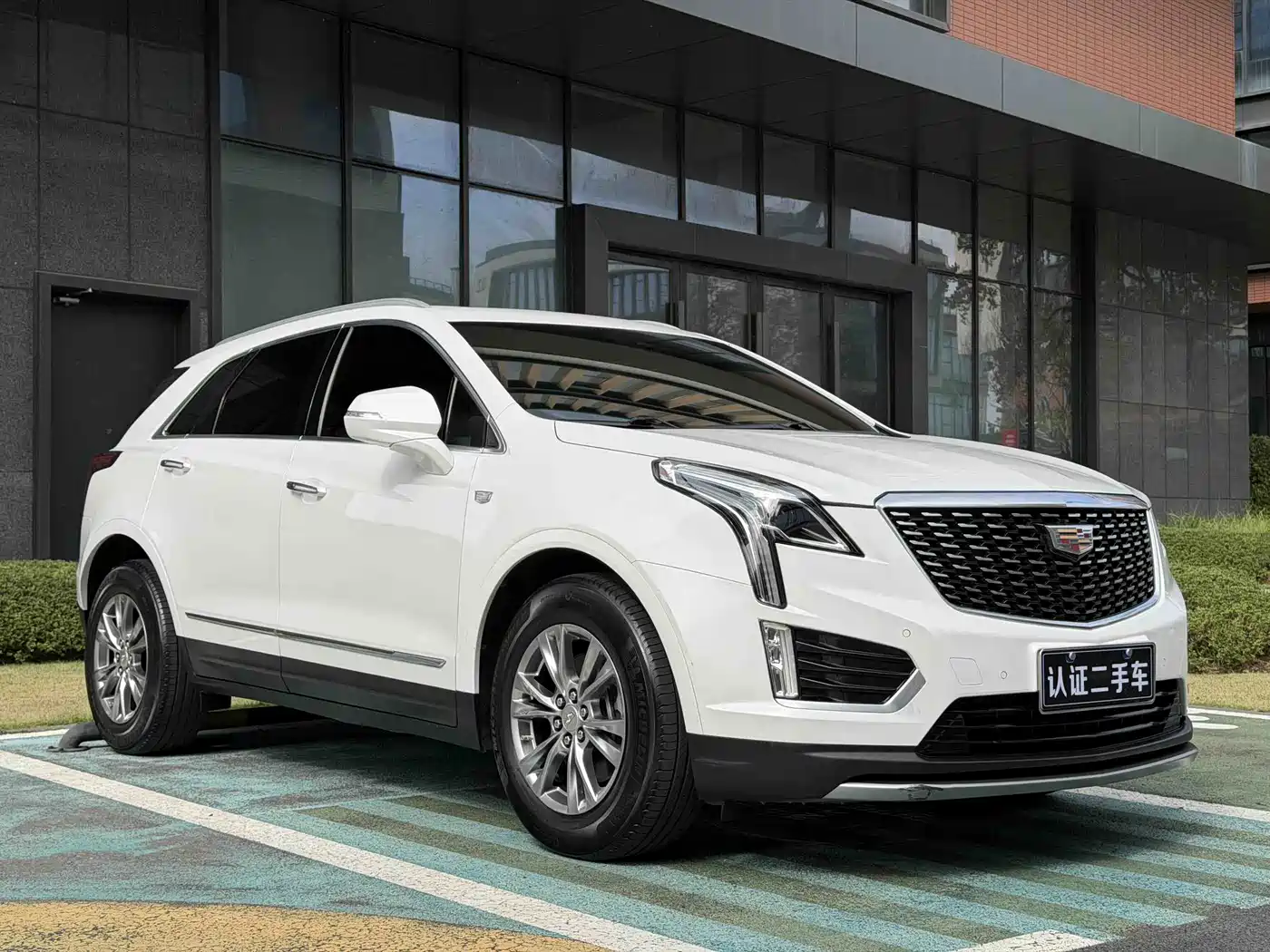 Cadillac XT5 2020 28T Luxury Model фото 3