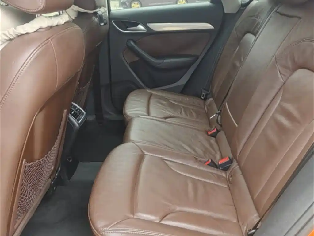Audi Q3 2015 35 TFSI quattro Comfort фото 8
