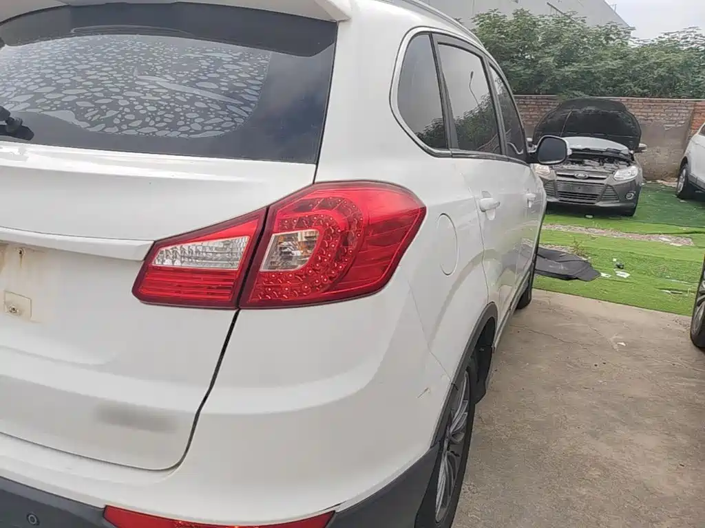 Chery Tiggo 5 2015 2015 2.0L Manual Family Joy