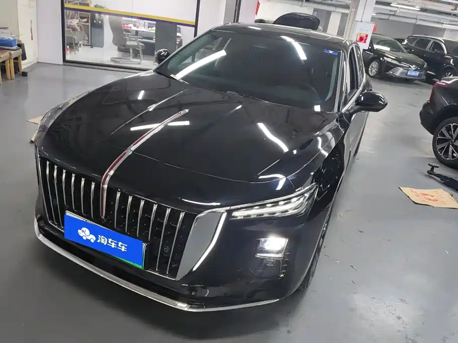 2026 Hongqi H5 PHEV