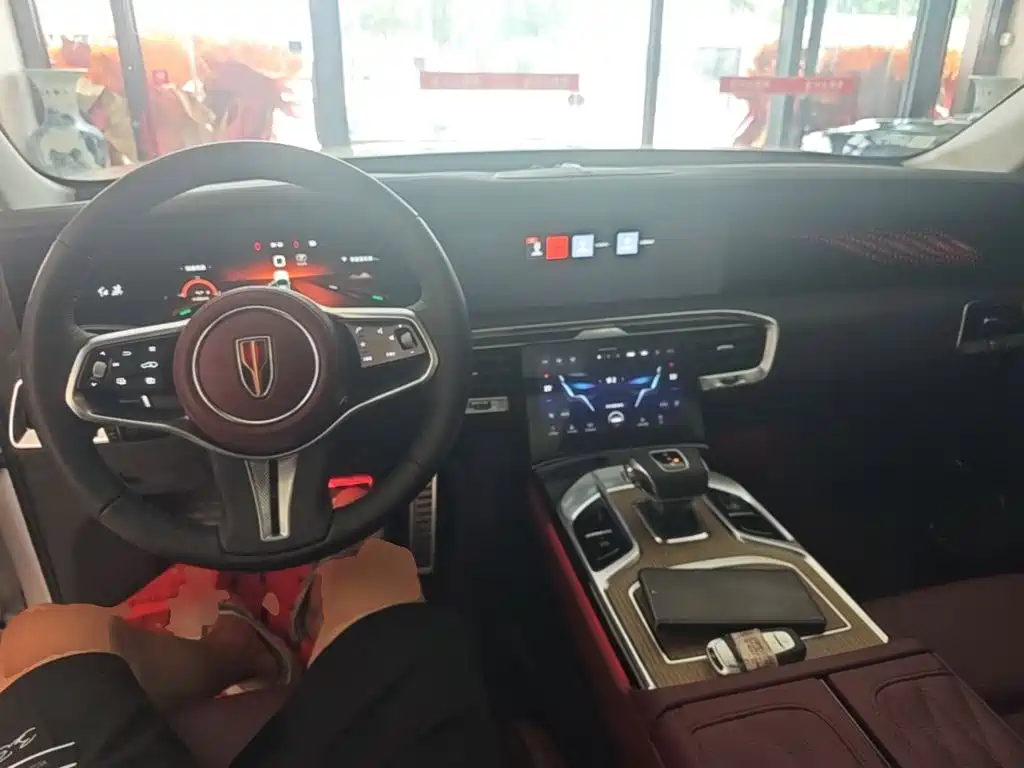 Hongqi E-HS9 2023 2022 690km Qi Xiang Edition (6-seater)