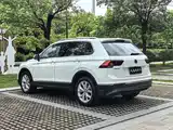 صورة 7 - Volkswagen Tiguan