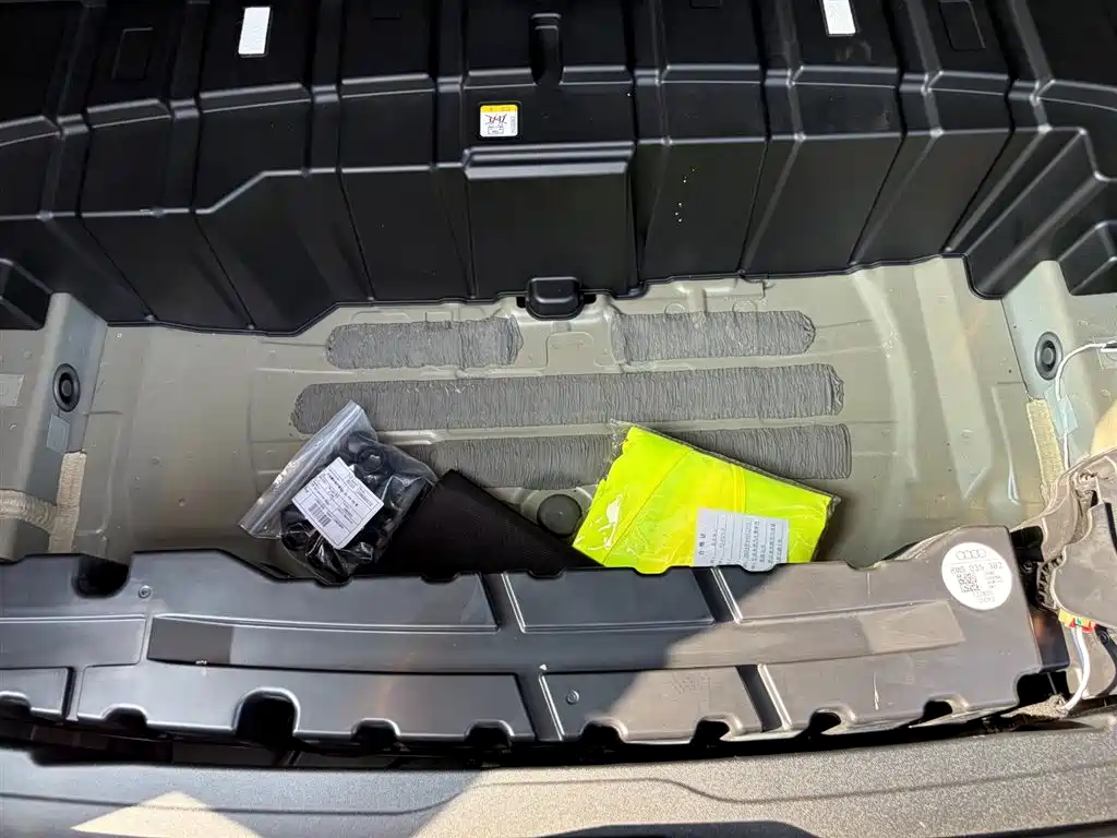 Photo 28 - Audi Q5L