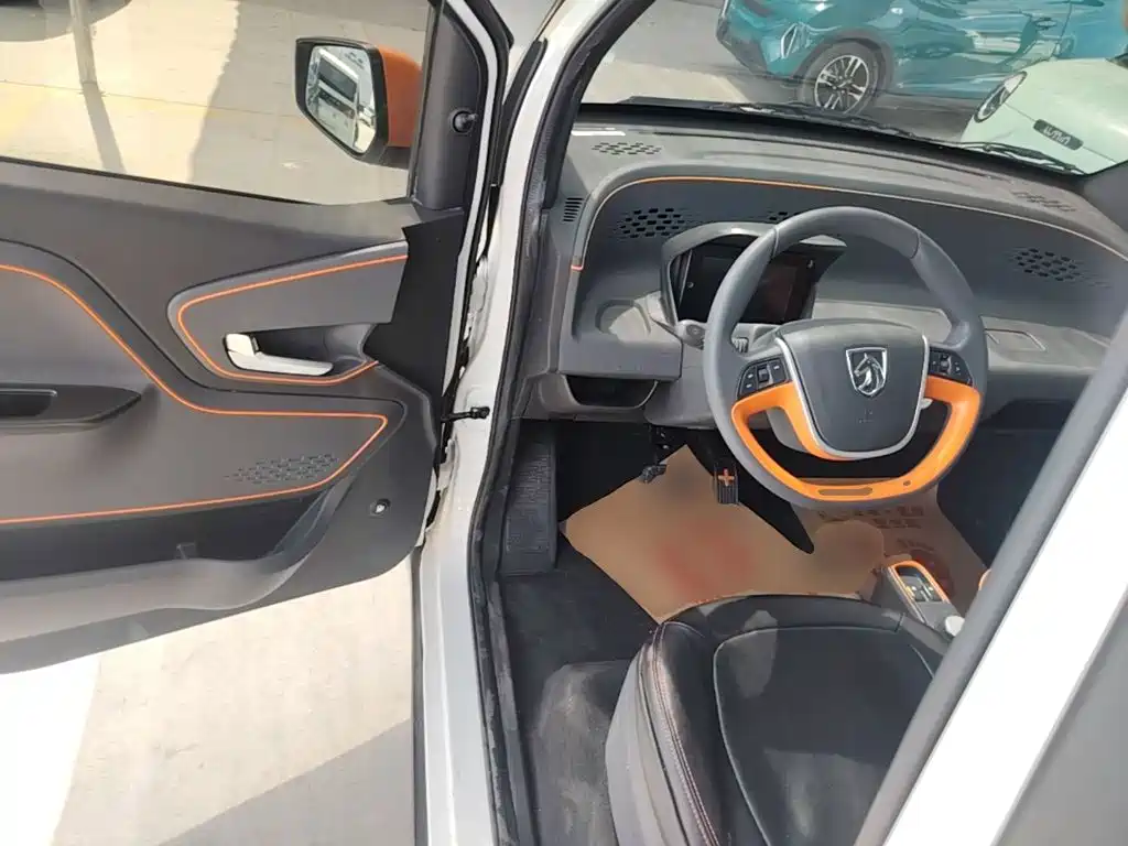 Baojun E100 2019 2019 250KM Smart Edition