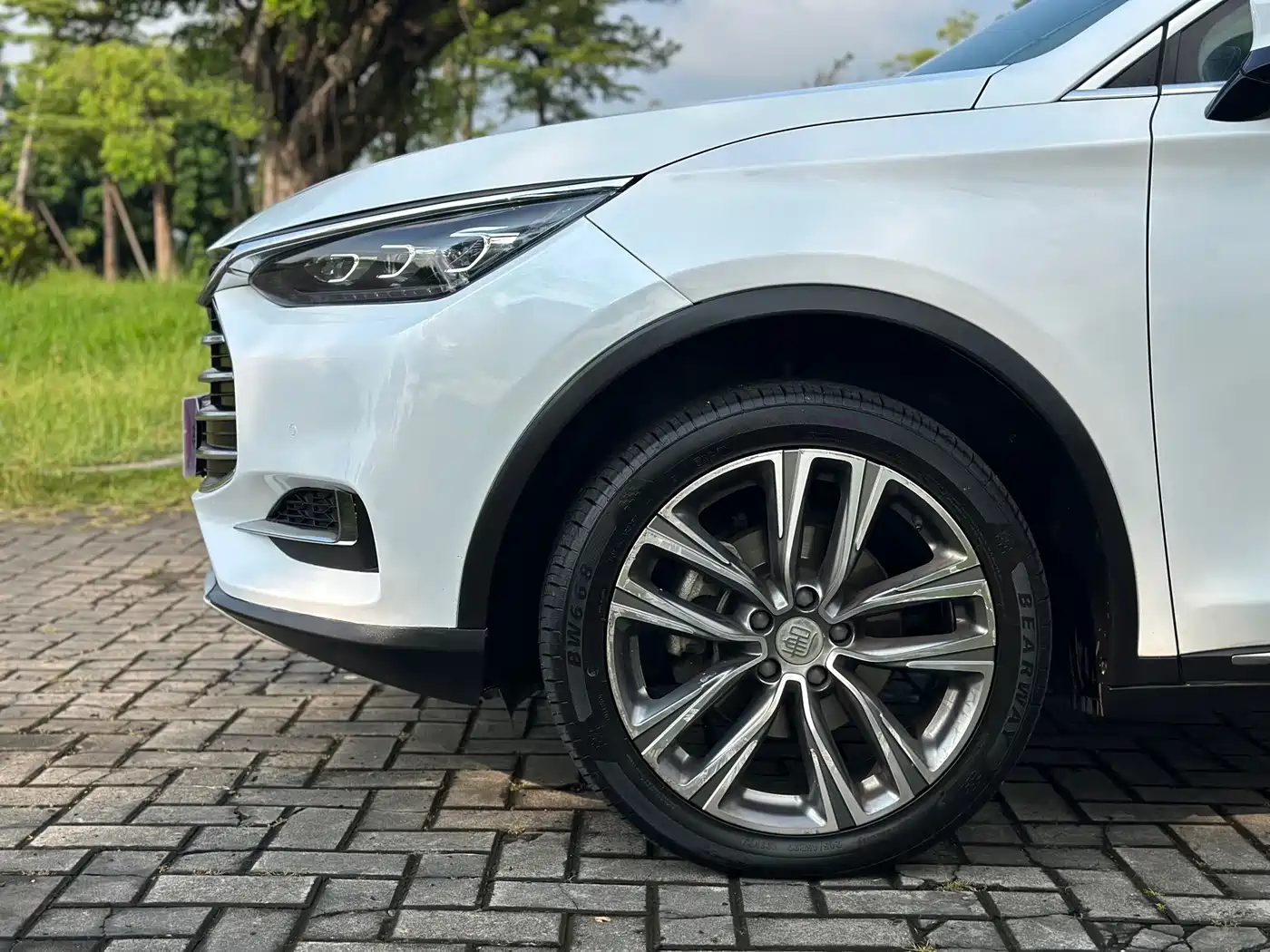 BYD Tang 2020 2019 2.0T Automatic Smart Connect Honor 7-seater China VI