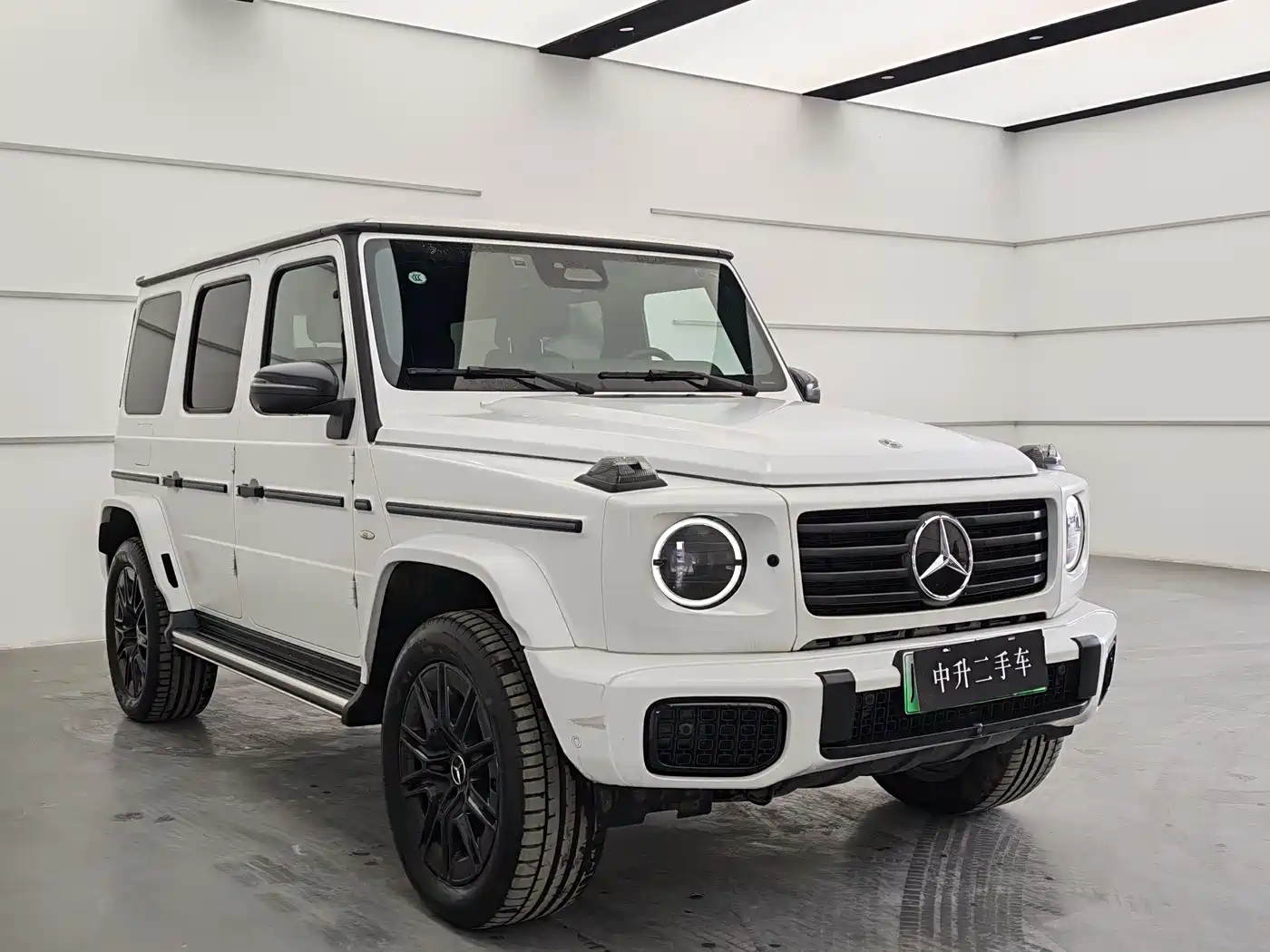 Mercedes-Benz G-Class New Energy 2025 G580 Launch Special Edition фото 2