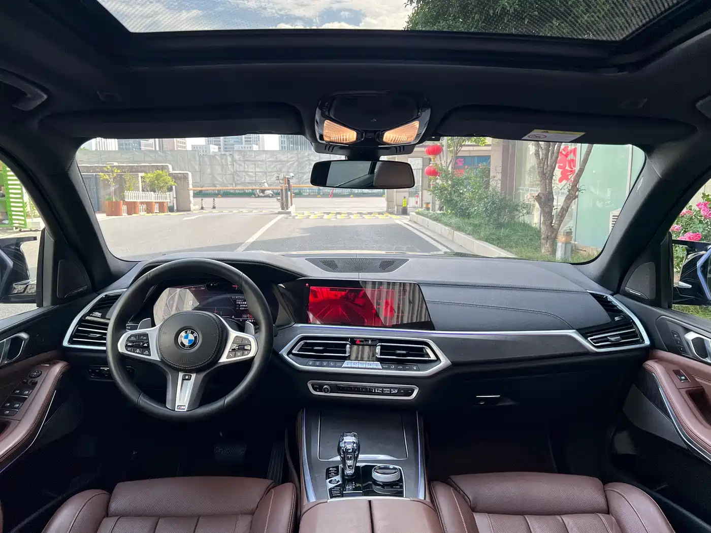 BMW X5 (Import) 2021 xDrive40i Exclusive M Sport Package фото 4