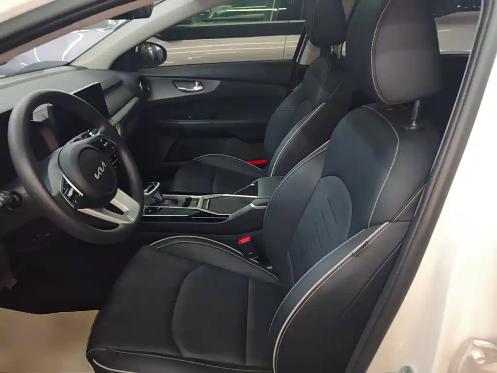Kia K3 2025 2024 1.5L CVT Comfort Premium Edition
