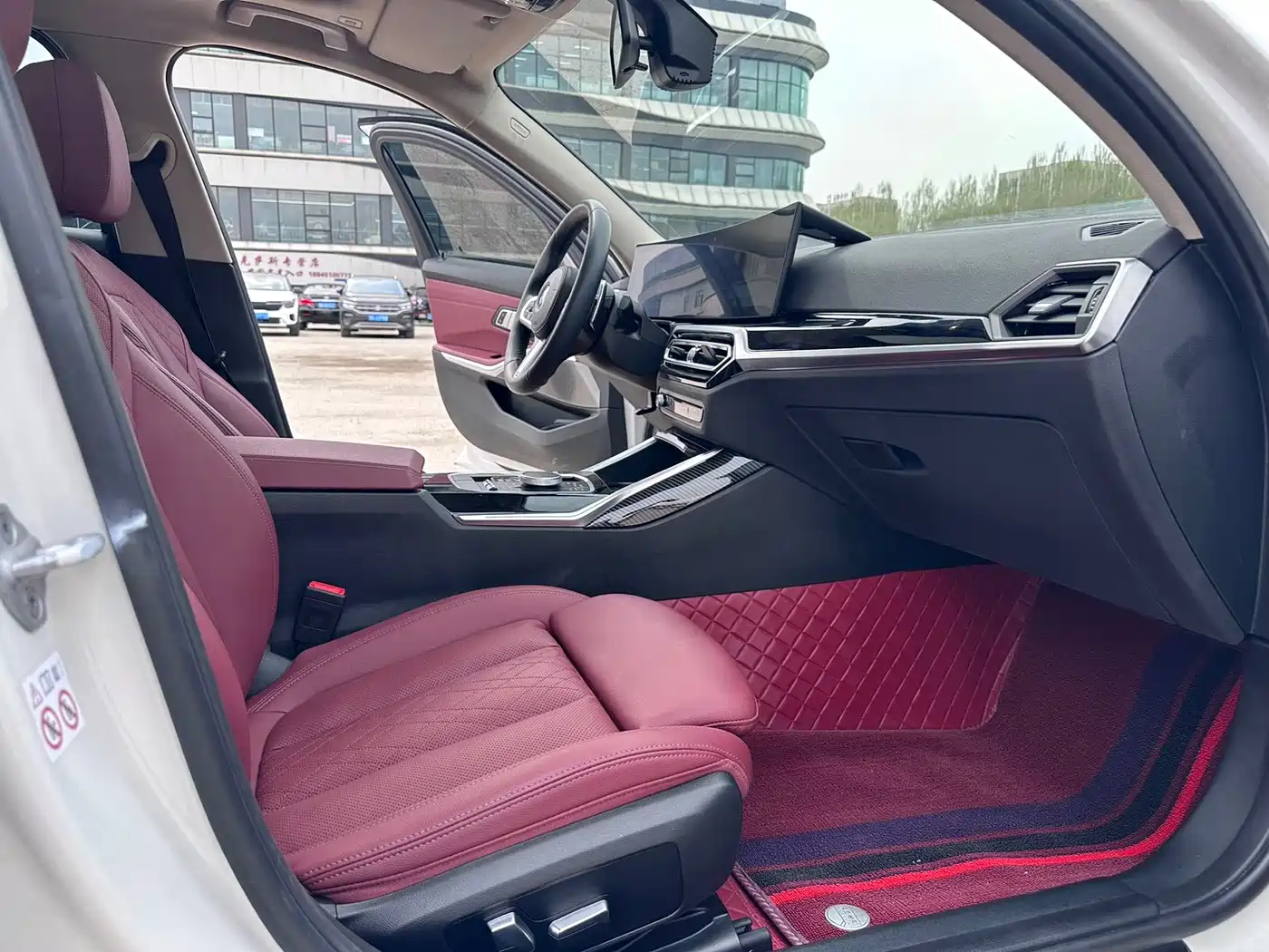 BMW 3 Series 2023 320Li M Sport Package фото 17