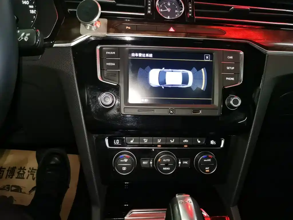 Volkswagen Magotan 2017 330TSI DSG Luxury фото 13