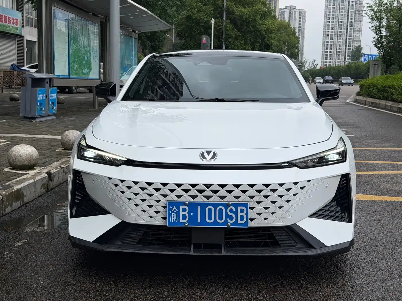 CHANGAN UNI-V