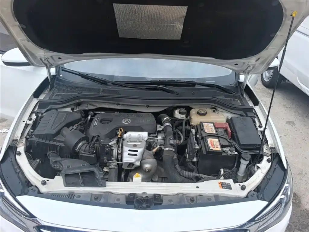 Buick Excelle 2018 15T Dual Clutch Elite (China V) фото 20