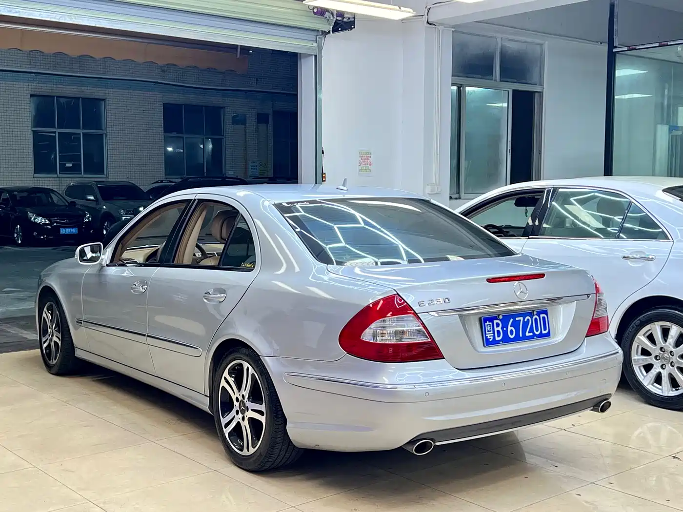 Mercedes-Benz E-Class 2007 Model E 230 Elegance фото 3