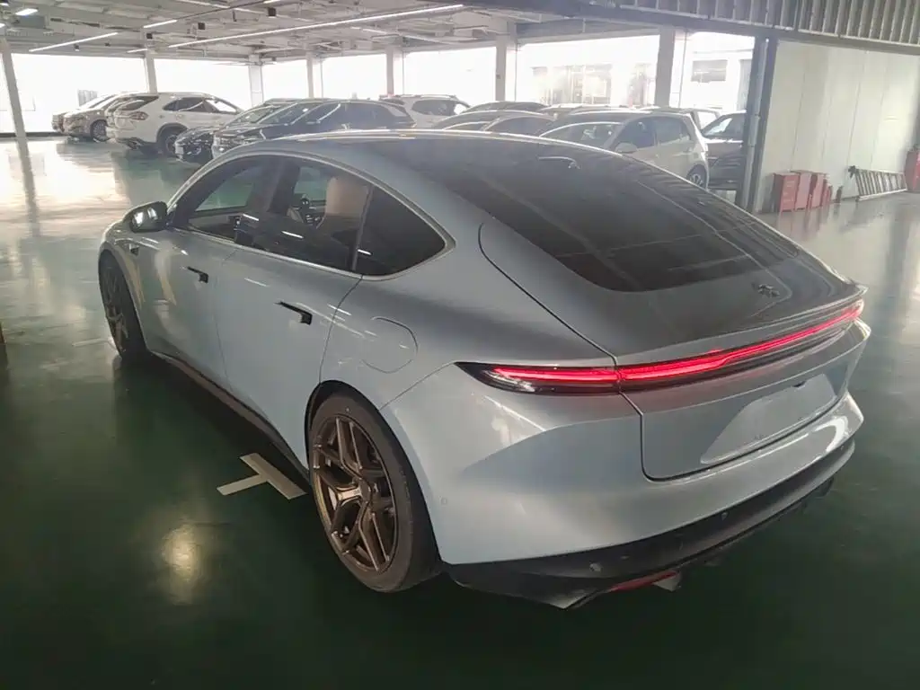 NIO ET5 2023 2022 75kWh