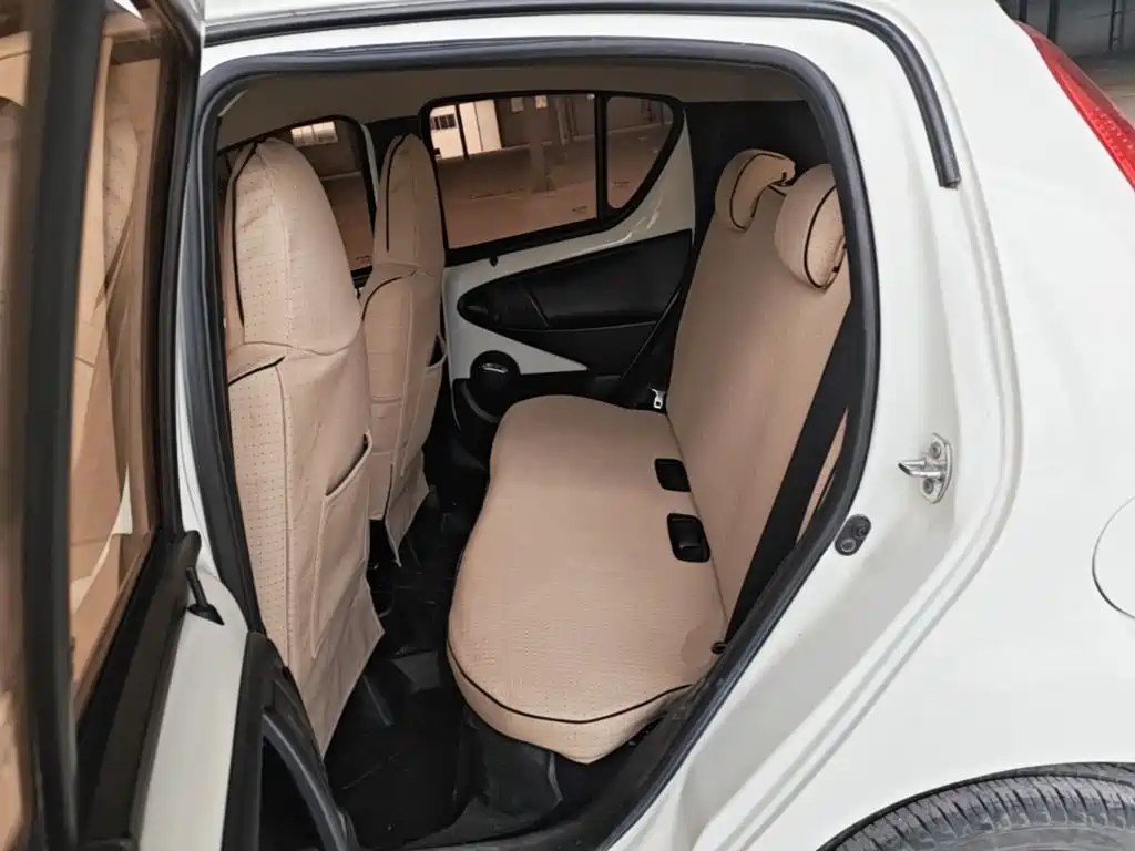 BYD F0 2016 2015 1.0L AMT Xuan Cool Edition